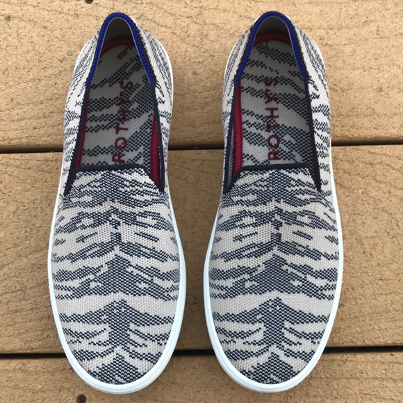 rothys tiger sneaker
